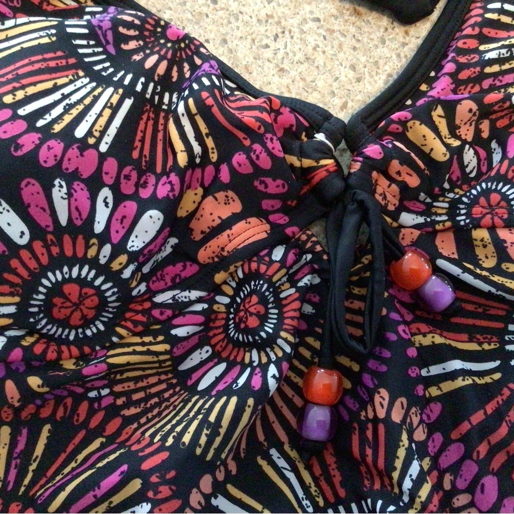 Tankini - Picture 6 of 9